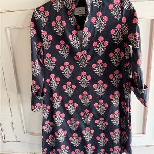 Tuckernuck Small Tunic Dress with Pink and Cream Floral Print